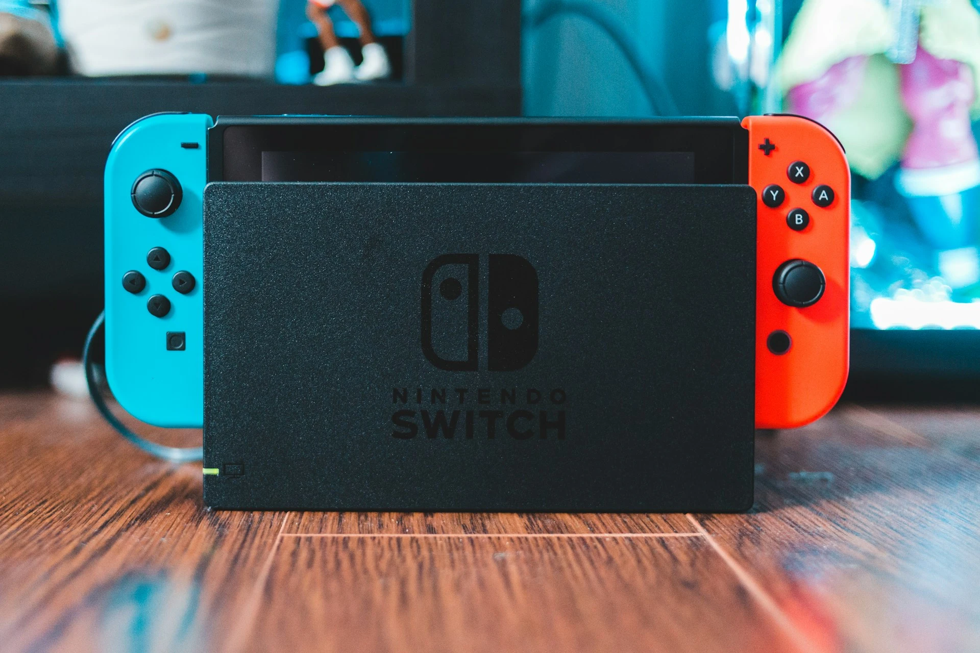 Наконец-то, Nintendo запускает зарядную станцию Joy-Con для Switch