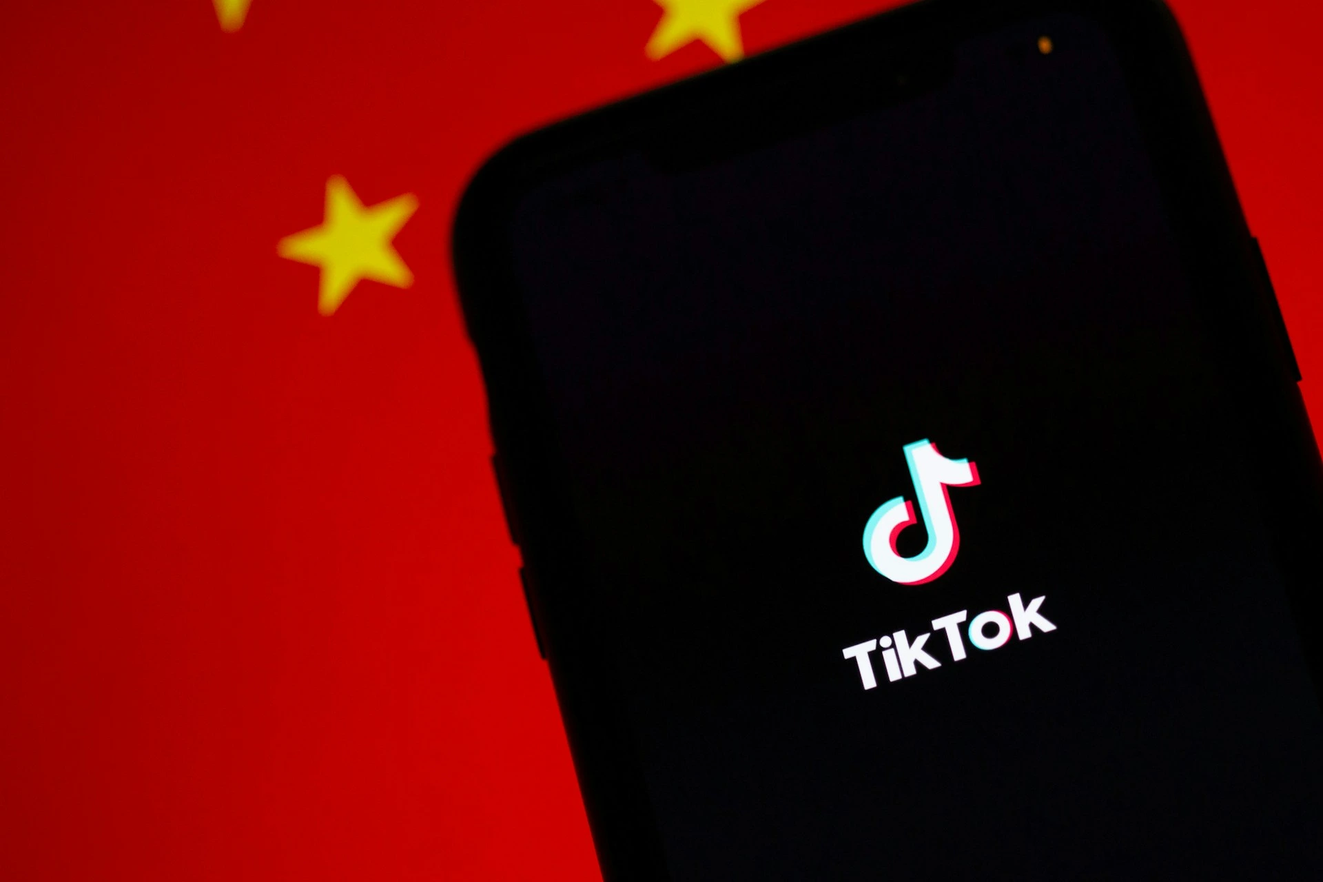 Основатель TikTok теперь самый богатый человек в Китае